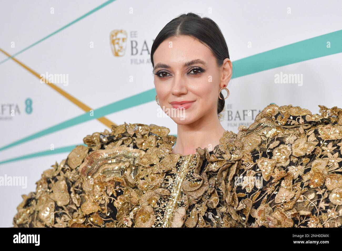 Andreea Cristea nimmt am 19. Februar 2023 an den EE BAFTA Film Awards