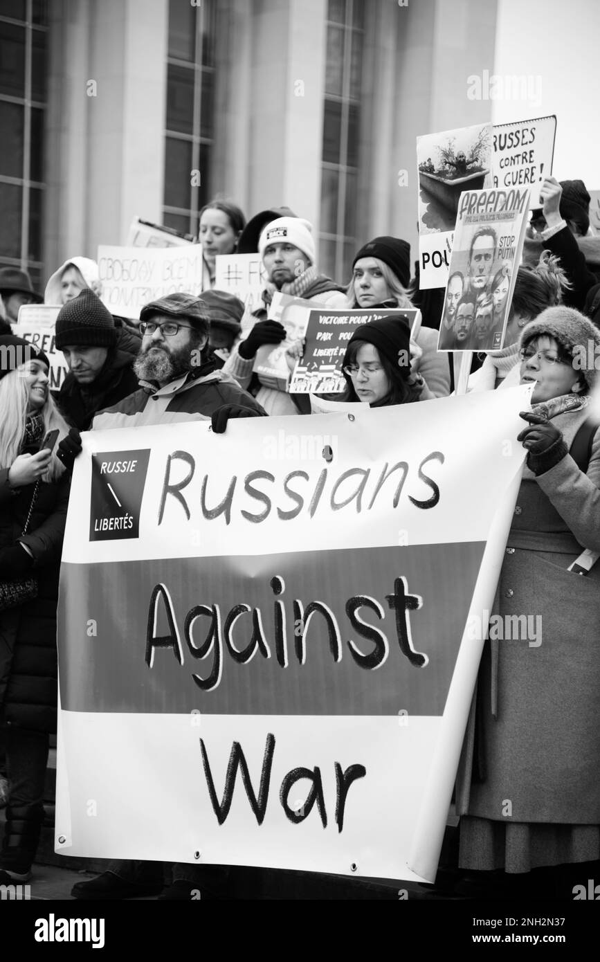 Paris, Frankreich - 22. Januar 2023: Manifestation zur Unterstützung von Alexej Navalny und anderen politischen Gefangenen und gegen Putins Krieg gegen die Ukraine. Stockfoto