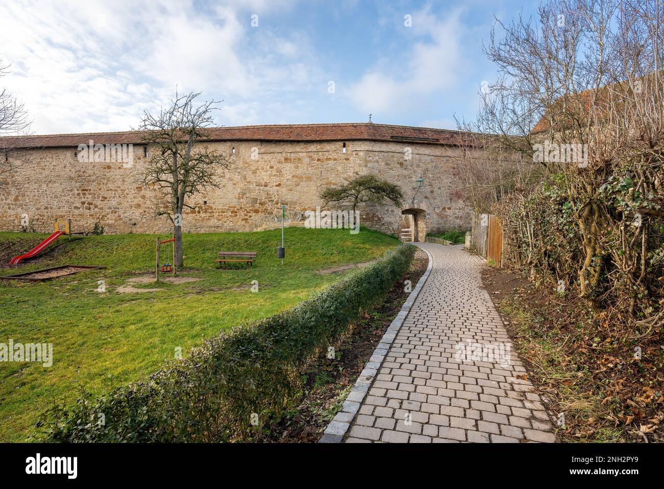 Außenansicht der mittelalterlichen Mauern - Rothenburg ob der Tauber, Bayern, Deutschland Stockfoto