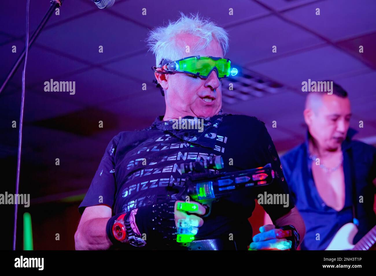 Spizzenrati mit Leadsänger Spizz alias Kenneth Spiers, der auf Stage 2, Undercover Festival 2016, Brighton, Großbritannien, auftaucht. 10. September 2016 Stockfoto