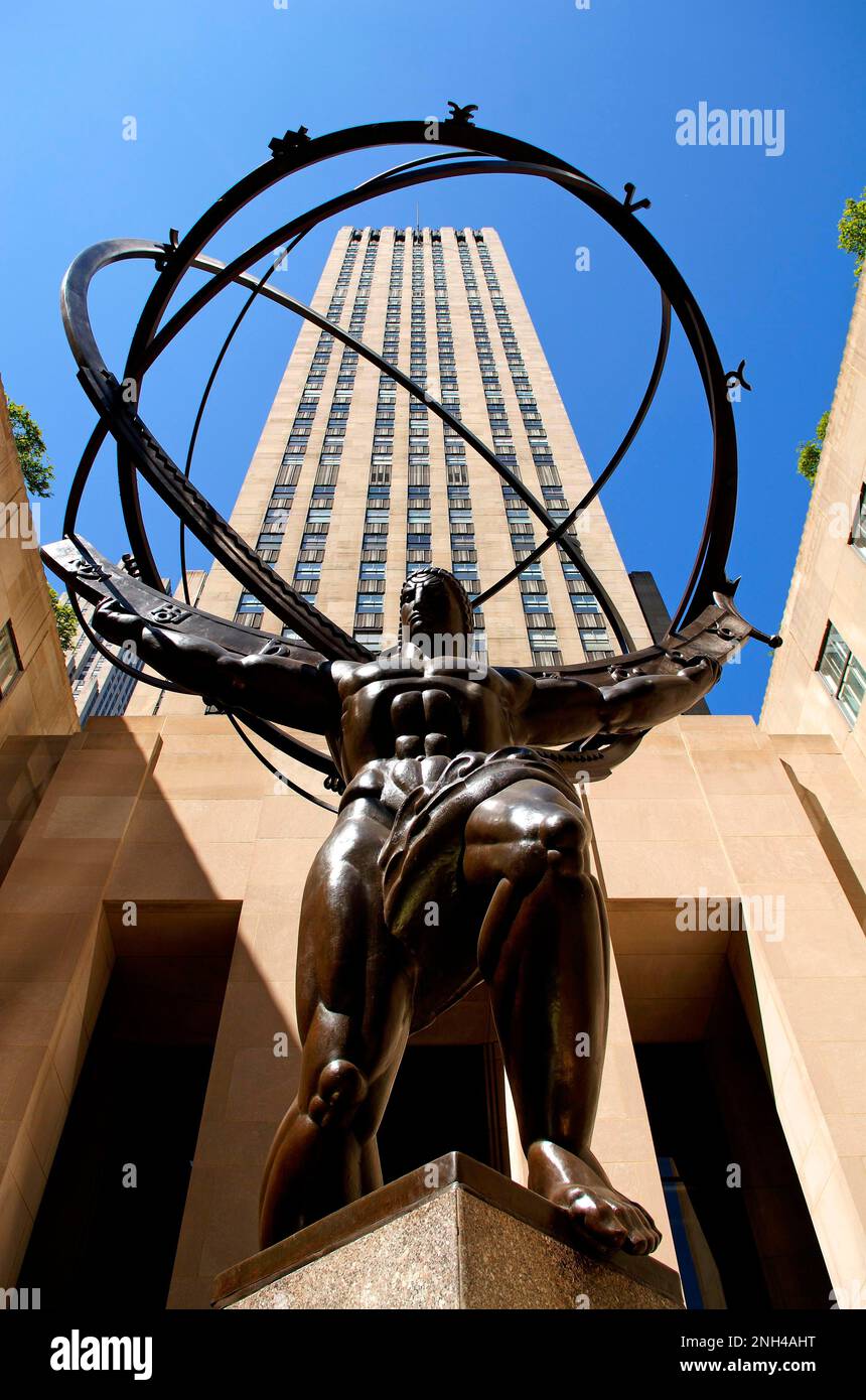 Atlas-Statue im Backoffice-Gebäude des Rockefeller Centre, New York City, USA Stockfoto