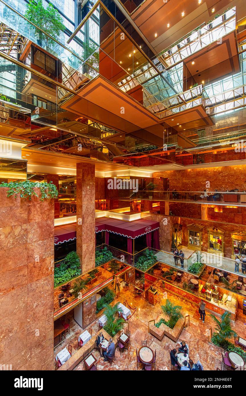 New York. Manhattan. Einkaufszentrum Trump Tower Stockfoto