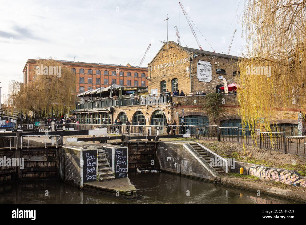 Camden Lock und Dingwalls, Livemusikclub im Stadtteil Camden Town in London, England Stockfoto