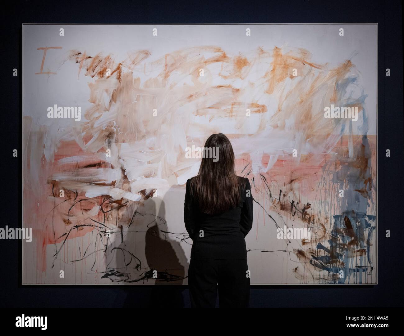 Christie’s, London, Vereinigtes Königreich. 20. Februar 2023 (Das Bild IST bis Dienstag, den 21. Februar 2023, 09,15am Uhr (deutscher Zeit) GESPERRT.) Christie's 20/21 London Evening Sales bietet Werke von Künstlern an, die die künstlerischen Bewegungen des 20. Jahrhunderts prägten und am 28. Februar stattfinden. Highlights sind: Tracey Emin (B. 1963), ich sagte Ihnen, Sie versuchen nicht, mich zu finden, schätzen Sie £500.000 - 700.000. Kredit: Malcolm Park/Alamy Live News. Stockfoto