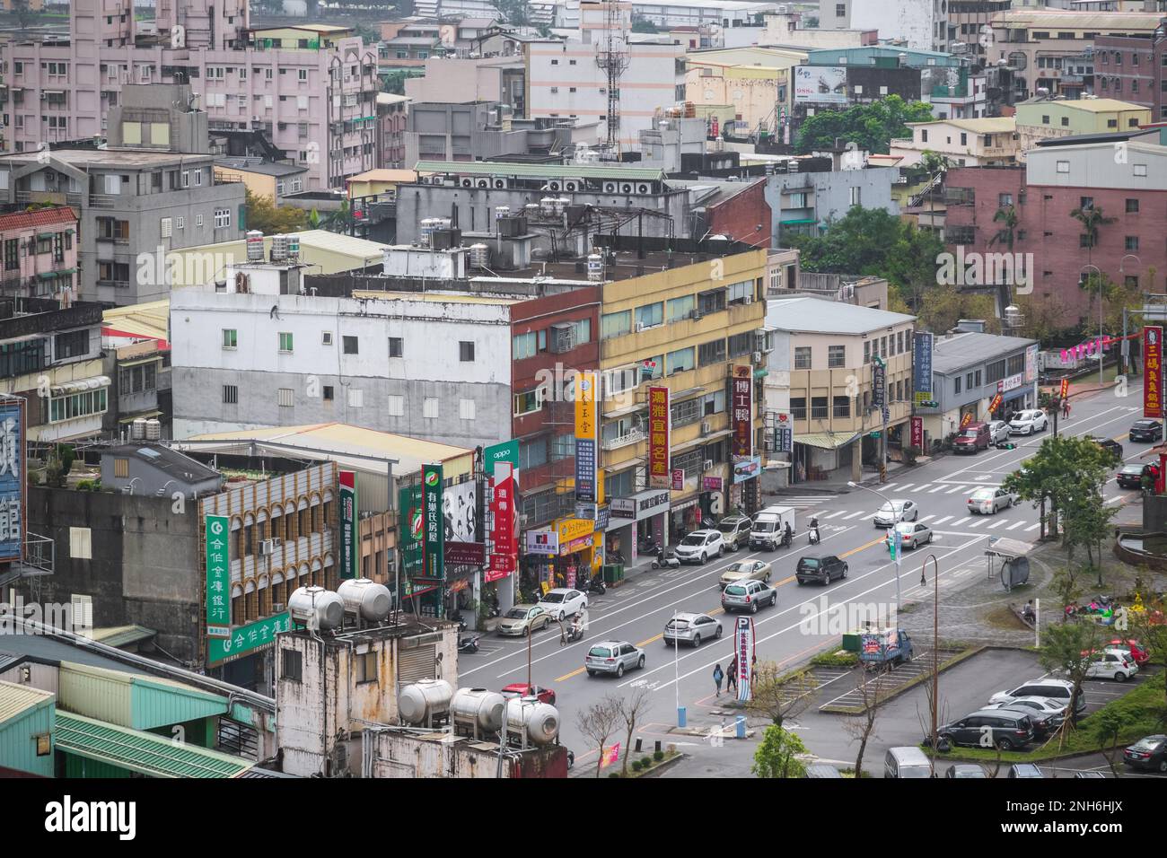 Yilan County, Taiwan - 24. Februar 2023 - Stadtbild von Jiaoxi, einer Stadt, die für ihre heißen Quellen berühmt ist Stockfoto