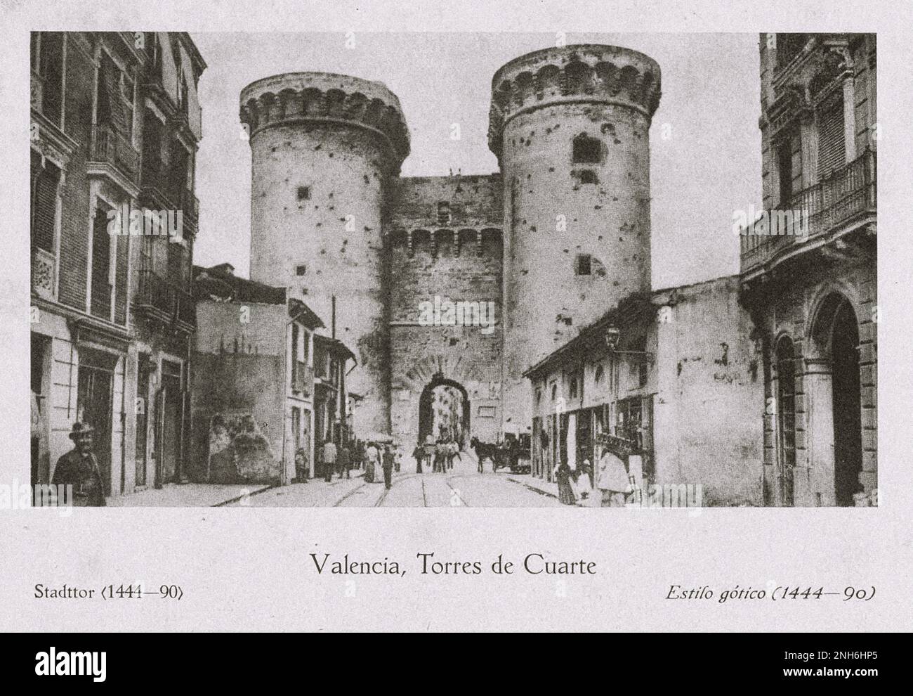 Architektur des alten Spaniens. Oldtimer-Foto von Torres de Cuarte (Quart Tower) (1444-1490). Valencia, Spanien Stockfoto
