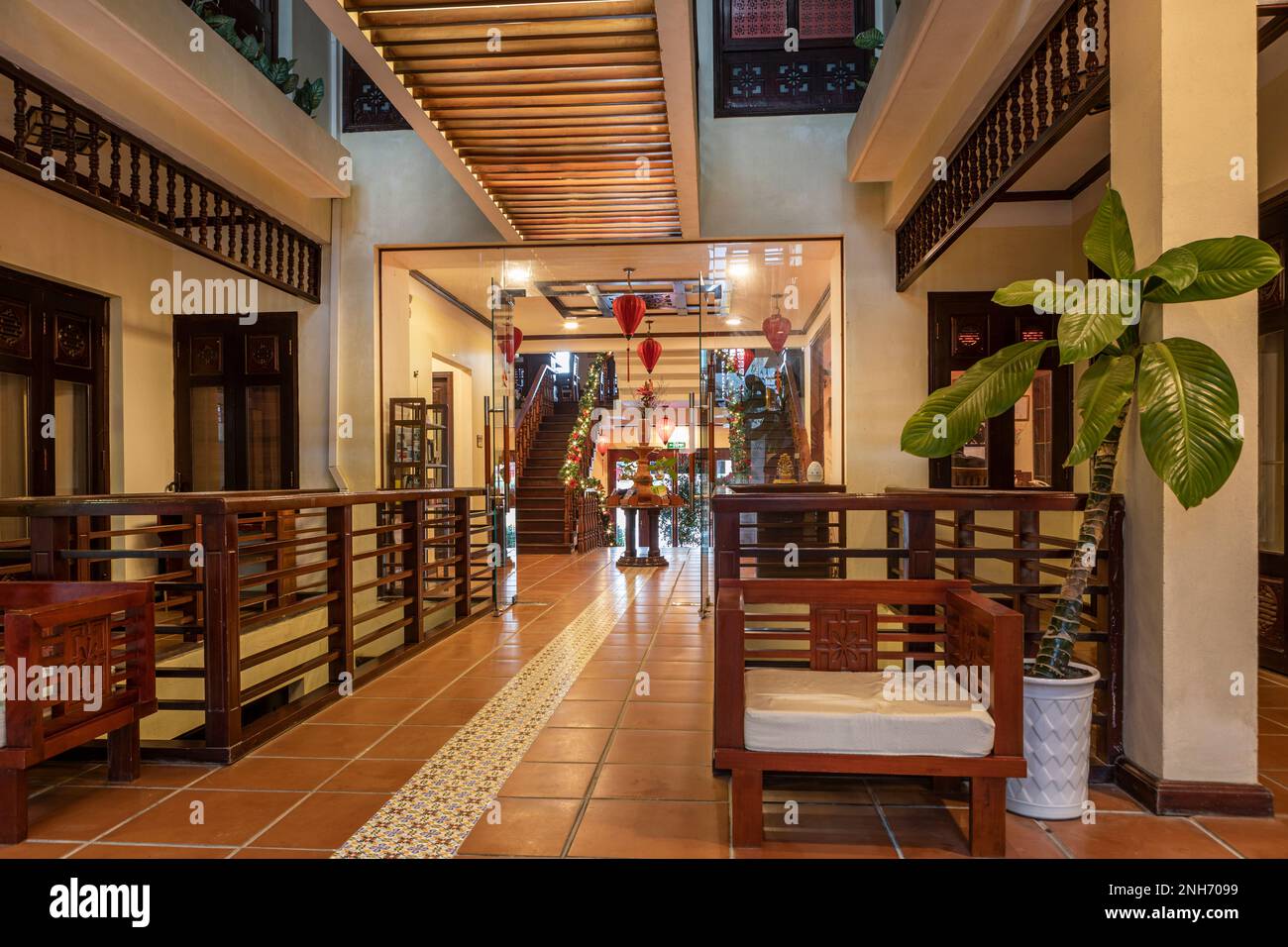 Das Innere des Long Life Riverside Hotel, Hoi an, Vietnam Stockfoto
