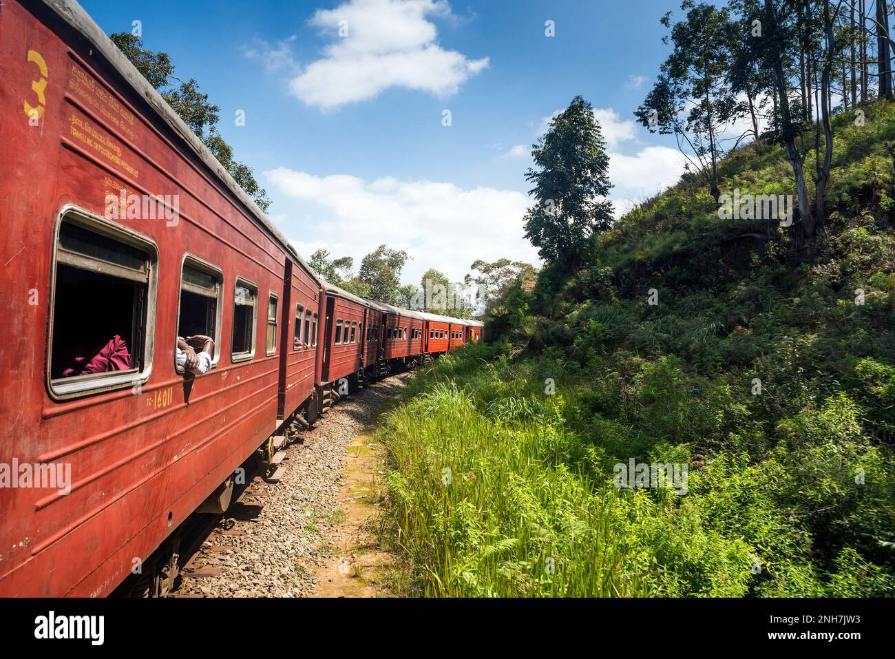 Touistische Zugfahrt von Kandy nach Ella, Badulla District, Uva Province, Sri Lanka Stockfoto