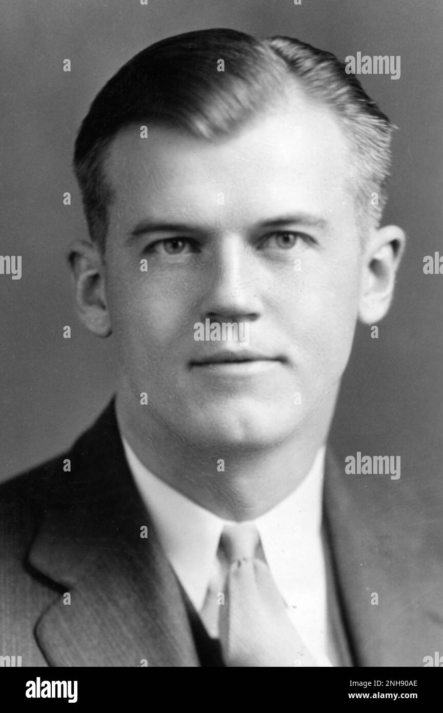Robert Van de Graaff. (1901-1967) war ein amerikanischer Physiker, bekannt für seine Konstruktion und den Bau von Hochspannungs-Van-de-Graaff-Generatoren. Stockfoto