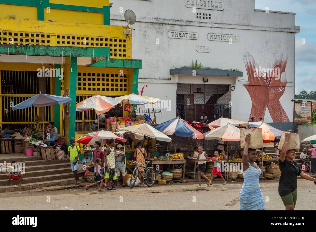 Marktstände auf Nosy Be, Madagaskar Stockfoto