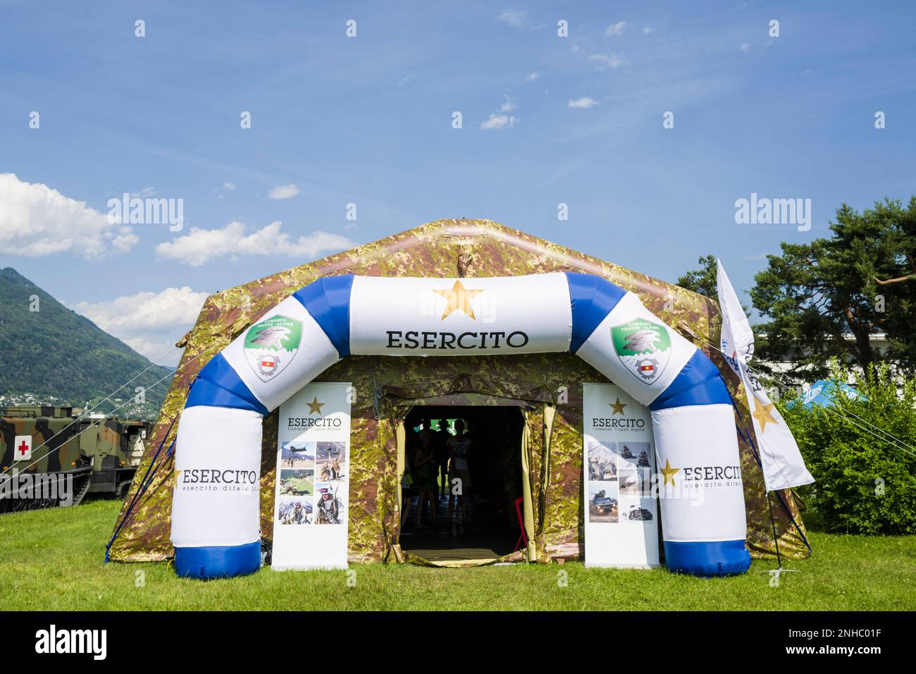 Schweiz, Kanton Tessin, Magadino-locarno, Militärausstellung, italienische Armee Stockfoto