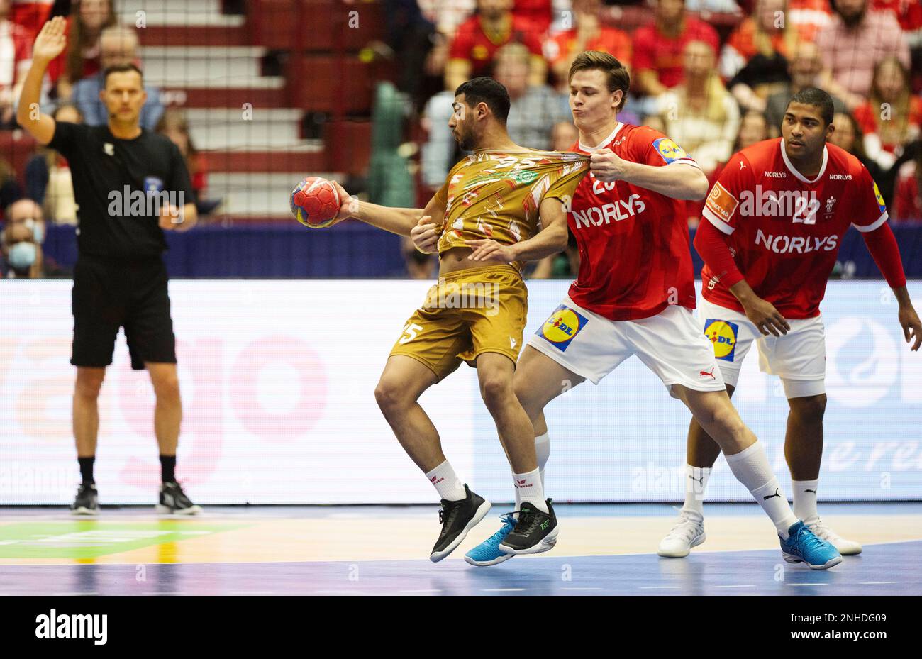 Bahrain's Mohamed Mohamed, left, and Denmark's Lukas Lindhard