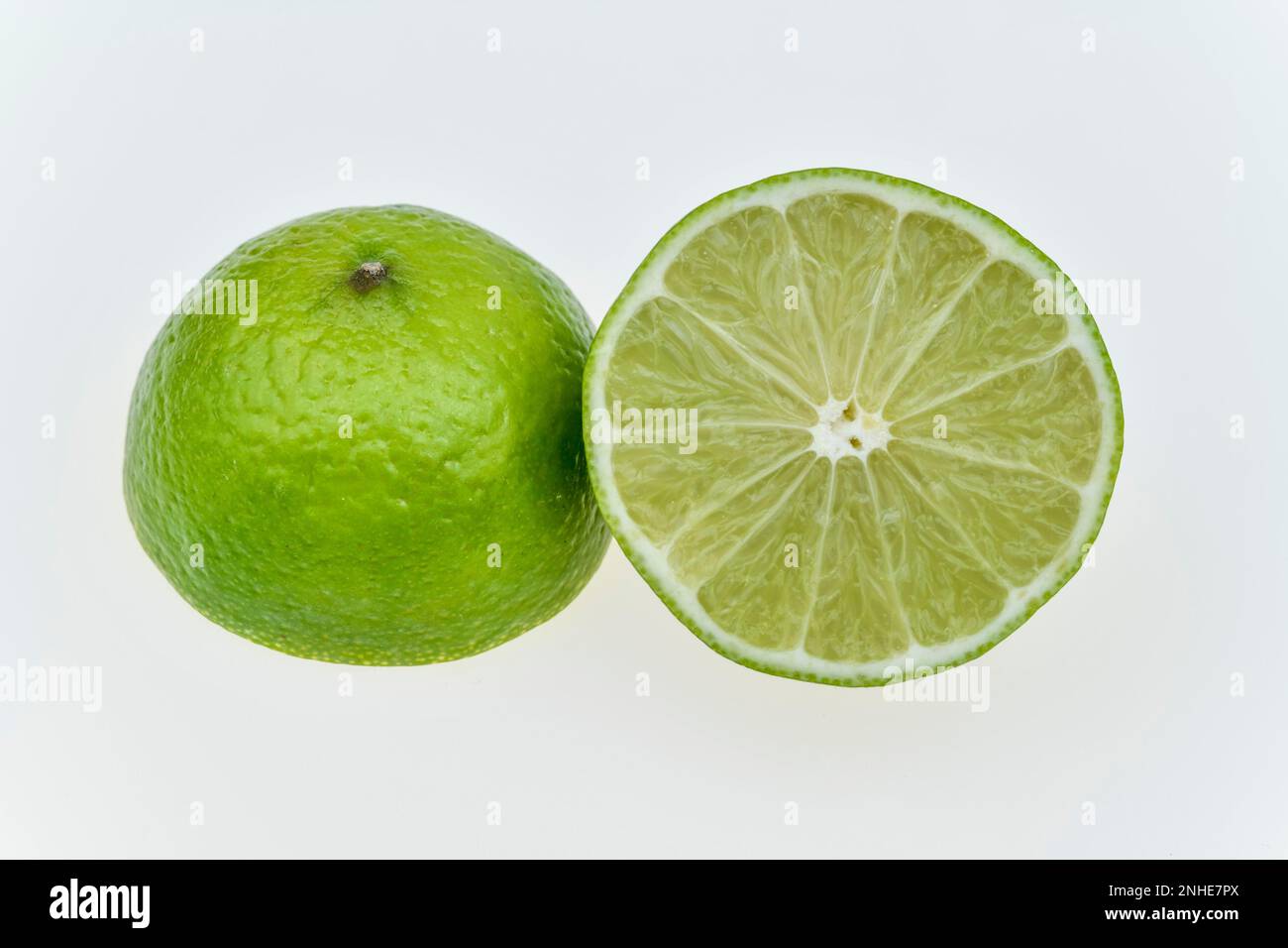 Limetten (Citrus aurantifolia) Stockfoto
