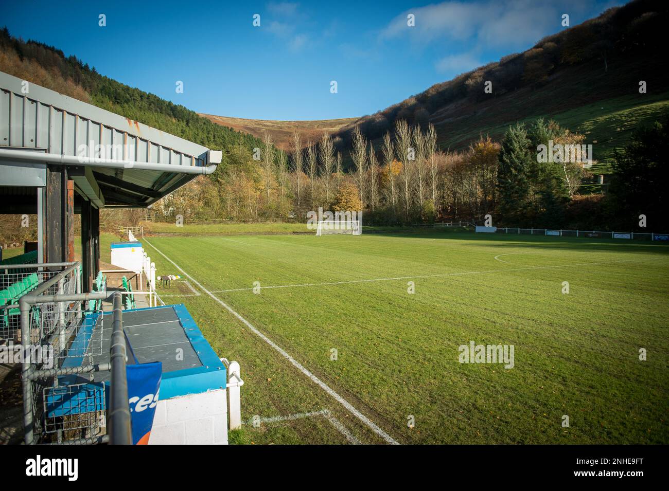 Abertillery, Wales, 13. November 2021. Ardal Leagues South East treffen Abertillery Bluebirds und Goytre AFC. Kredit: Will Cheshire Stockfoto