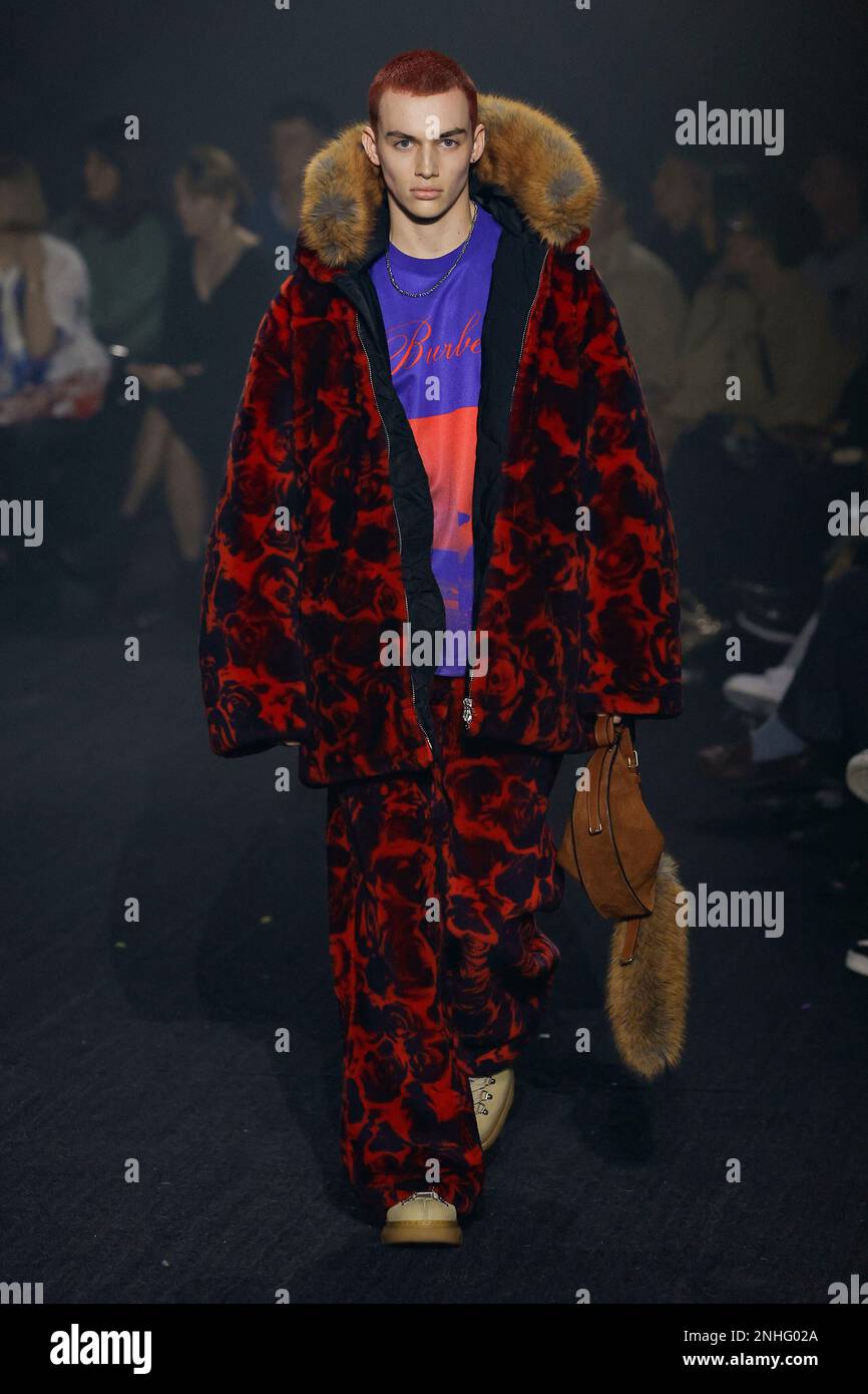 BURBERRY Herbst-Winter 2023 Runway während der London Fashion Week am 2023. Februar in London; UK 20/02/2023 Stockfoto