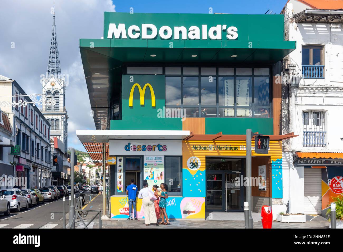 McDonald's Fast-Food-Restaurant, Rue Victor Hugo, Fort-de-France, Martinique, kleine Antillen, Karibik Stockfoto