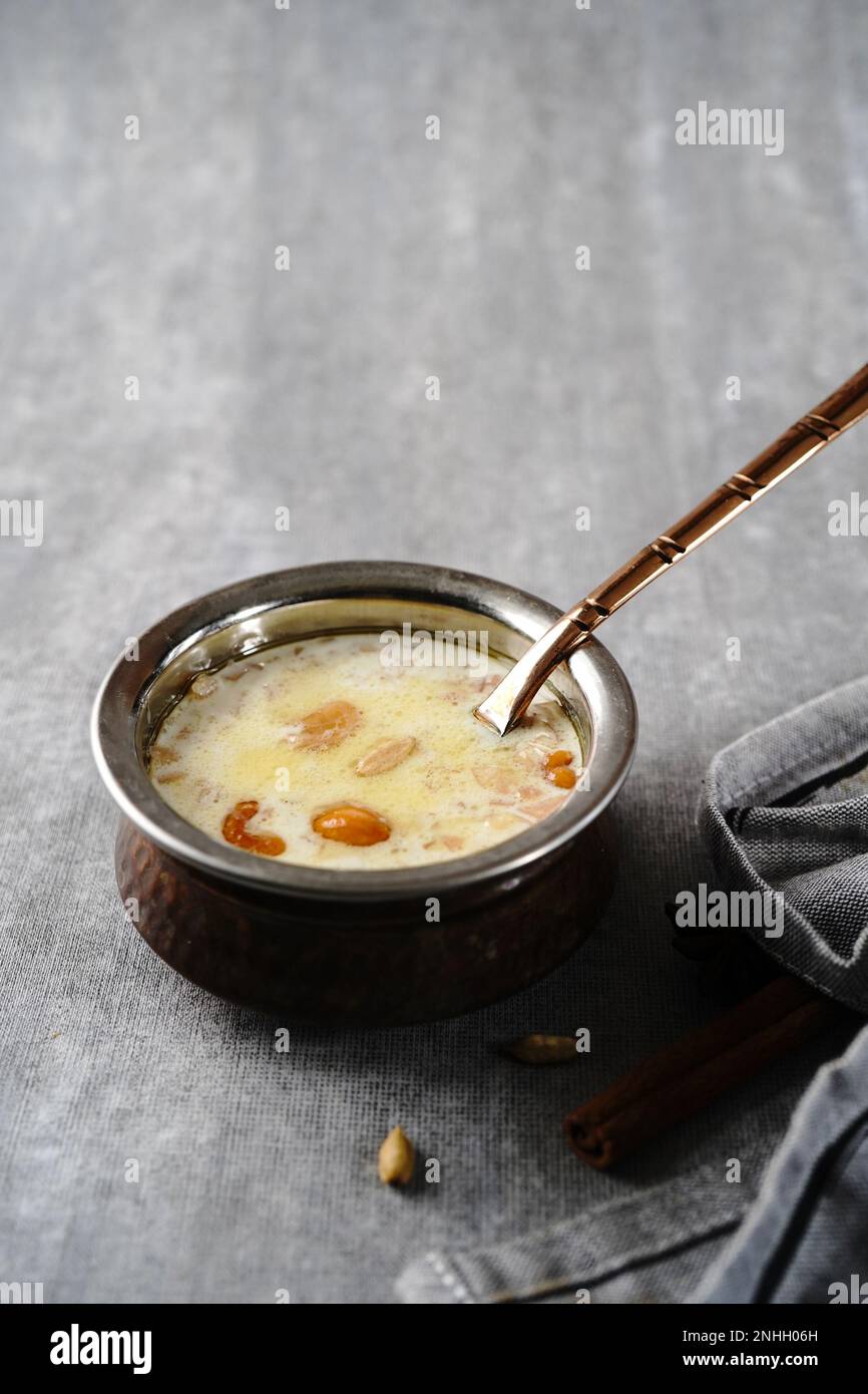 Hausgemachte Kerala Palada Pradaman oder Payasam, selektive Ausrichtung Stockfoto