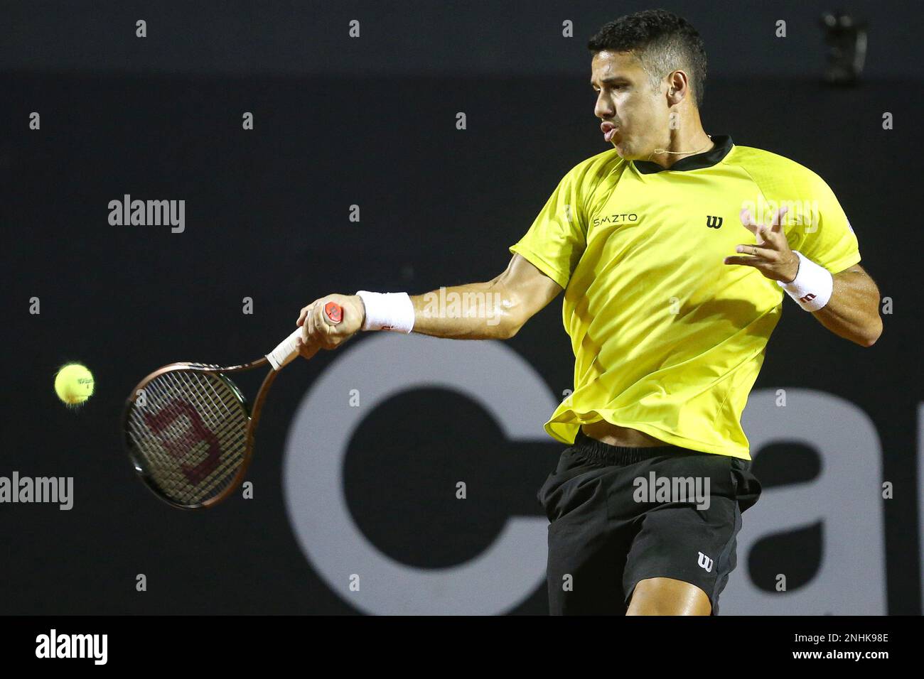 Rio de Janeiro, Brasilien, 16. Februar 2023. Jockey Club Brasileiro, ATP 500 Rio Open, Tag 2; Mateus Alves (BH) spielt gegen Carlos Alcaraz (ESP). Foto: Daniel Castelo Branco/DiaEsportivo/Alamy Live News Stockfoto