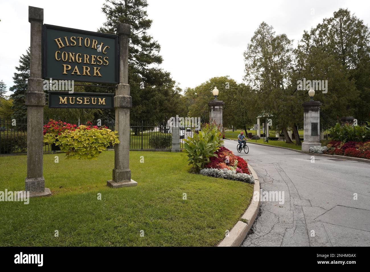 Der Eingang zum Congress Park, einem Stadtpark in Saratoga Springs, New York Stockfoto