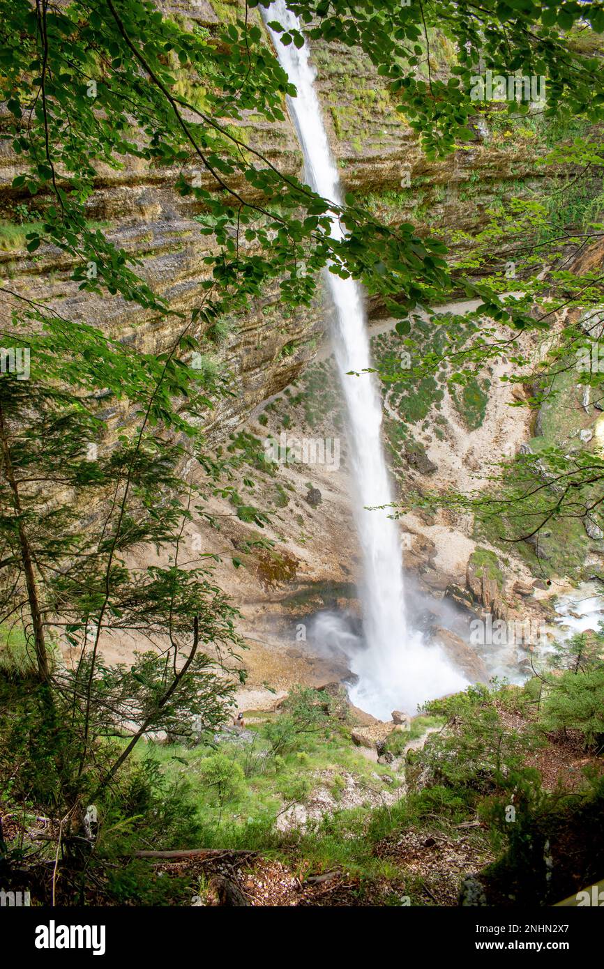 Wasserfall Pericnik Falls (Slap Pericnik) im Triglav Nationalpark, Slowenien. Stockfoto