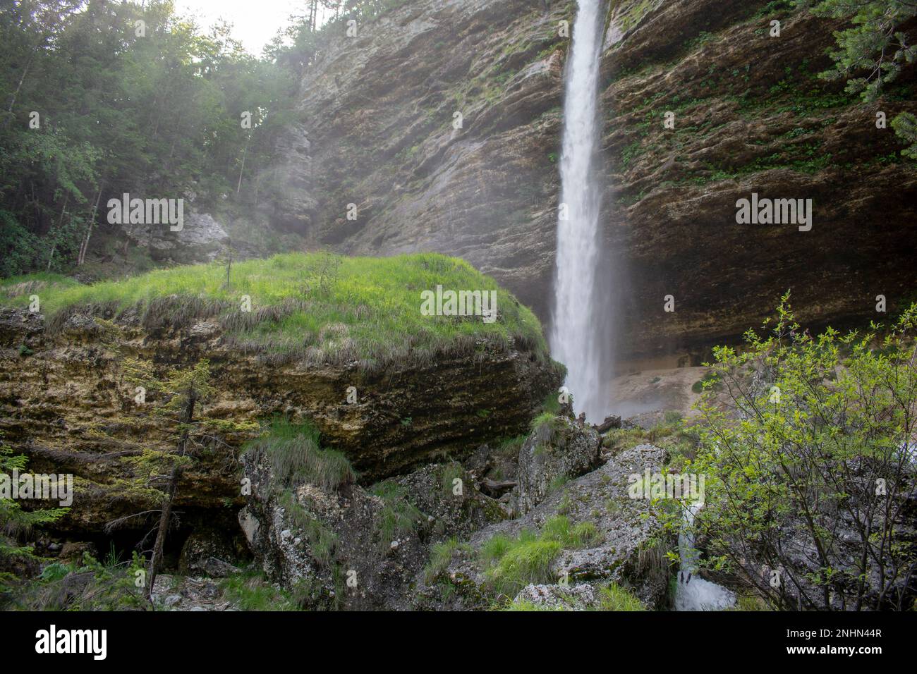 Wasserfall Pericnik Falls (Slap Pericnik) im Triglav Nationalpark, Slowenien. Stockfoto