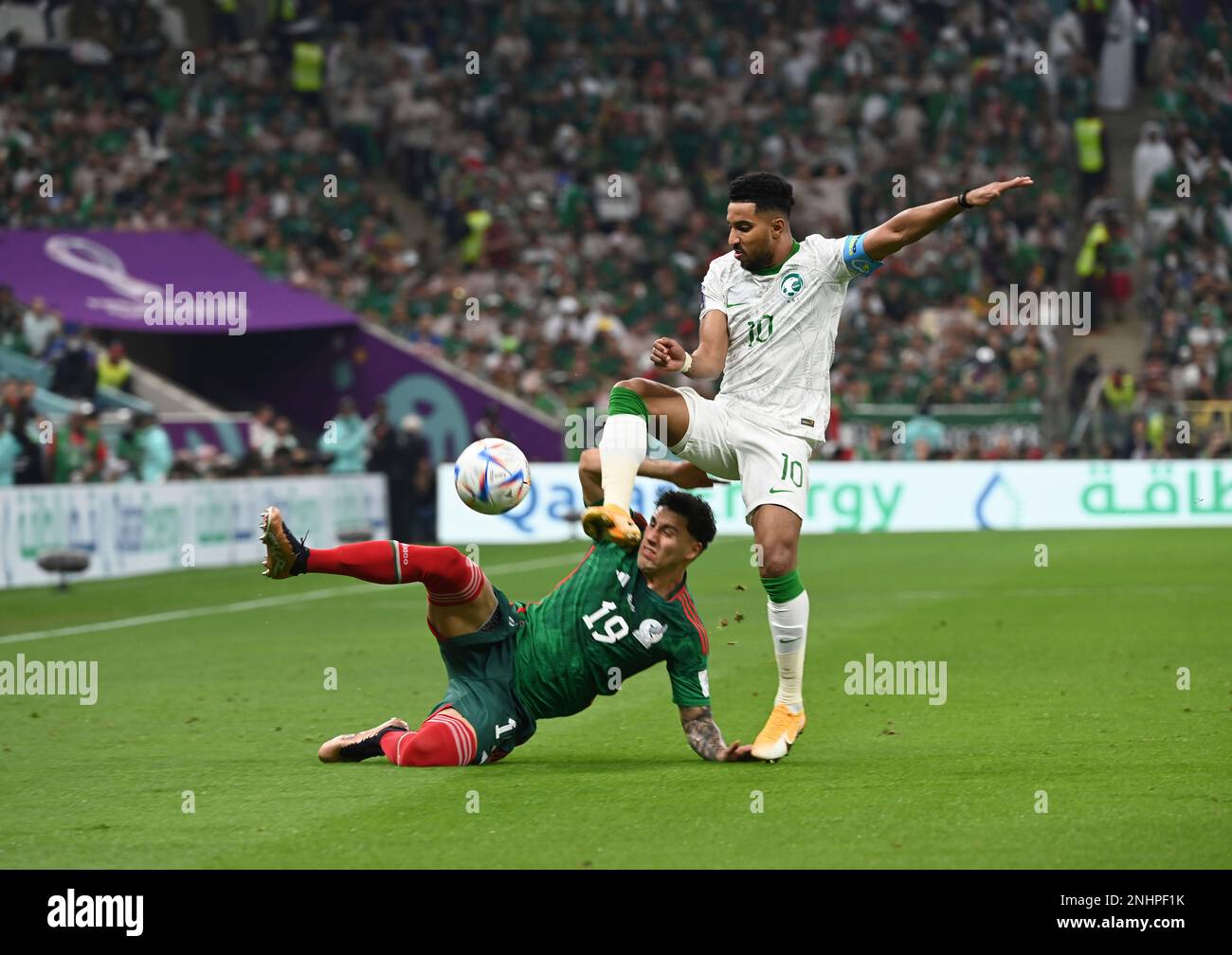 Saudi Arabia's SALEM ALDAWSARI stops Mexico's Jorge SANCHEZ during the FIFA World Cup Group C match at Lusail Stadium in Lusail, Qatar on Nov. 30, 2022. ( The Yomiuri Shimbun via AP Images ) Stockfoto