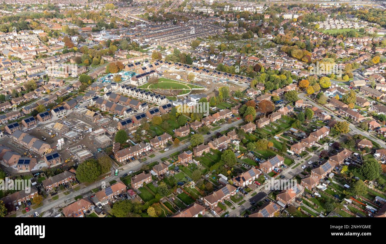 Luftfoto der Stadt Woodthorpe, ein Vorort im Südwesten der Stadt York, North Yorkshire, England, mit Luftaufnahme von RE Stockfoto