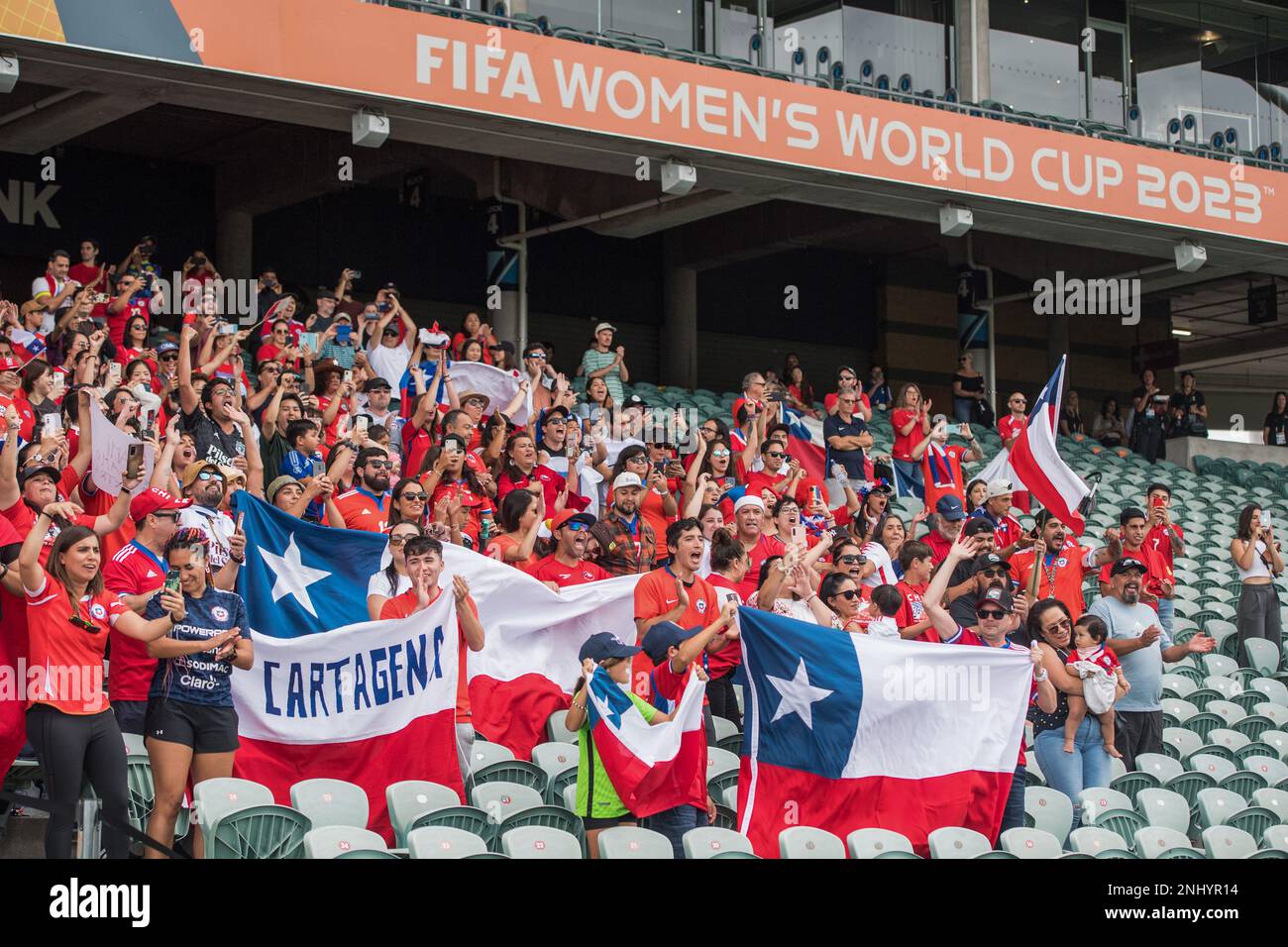 Auckland, Neuseeland. 22. Februar 2023. Fans, die während des Playoff-Spiels der FIFA Women's World Cup 2023 zwischen Chile und Haiti im North Harbour Stadium gesehen wurden. Endstand Haiti 2:1 Chile. Kredit: SOPA Images Limited/Alamy Live News Stockfoto