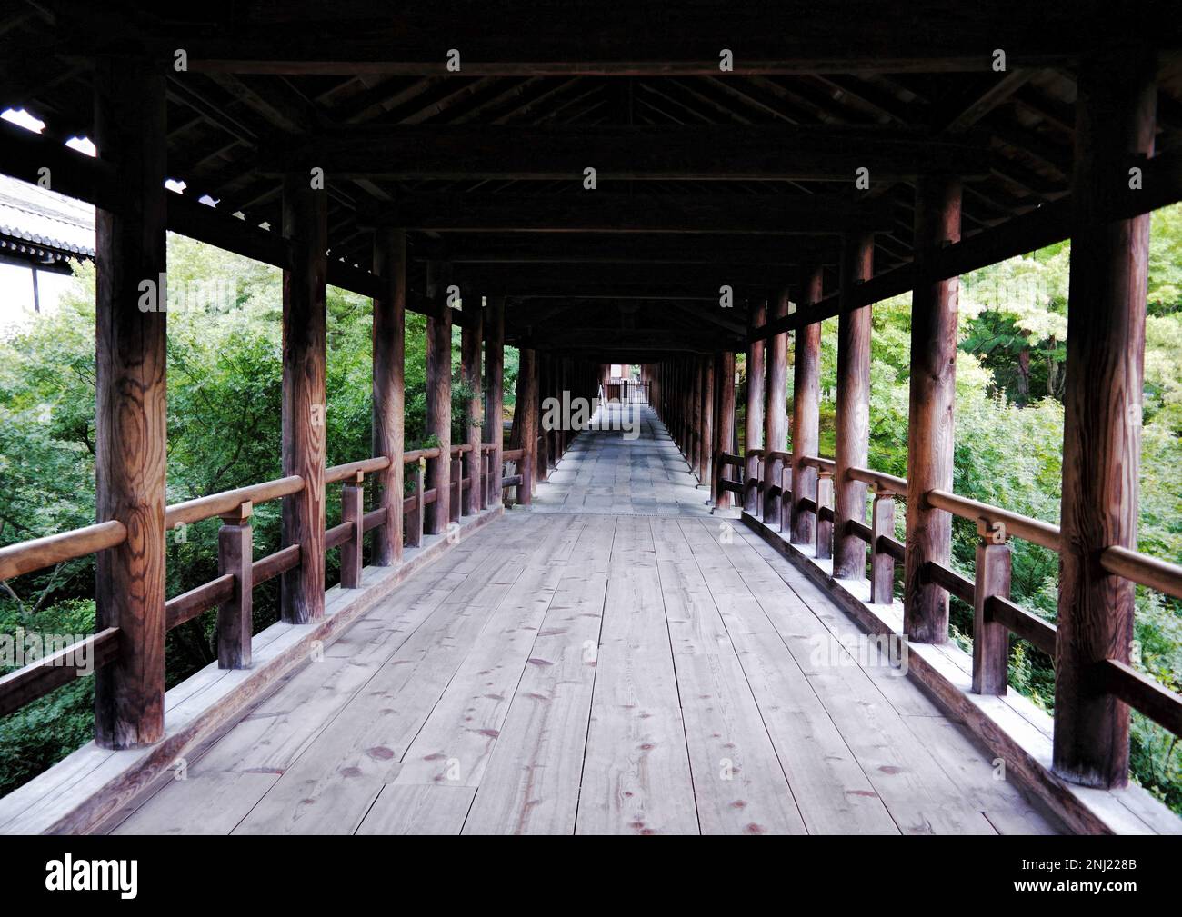 Kyoto, Japan - September 2017: Hölzerne Tsutenkyo-Brücke des Tofukuji-Tempels Stockfoto