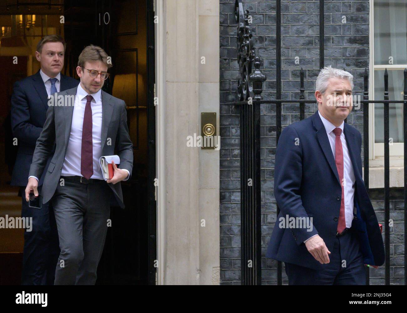 Steve Barclay MP - Secretary of State for Health and Social Care - verlässt 10 Downing Street nach einem Meeting. Februar 2023 Stockfoto