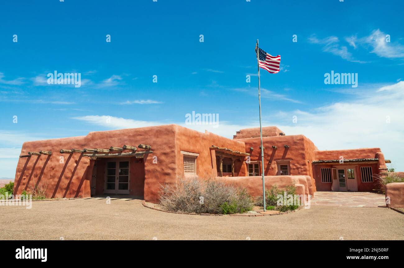 Adobe Vistor Center im Petrified Forest National Park, Arizona Stockfoto