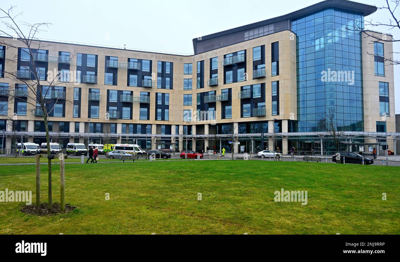 Southmead Hospital North Bristol NHS Trust, das Hauptgebäude von Brunel, Bristol, England Stockfoto