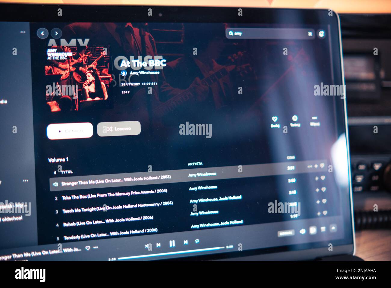 Subcarpathia, Polen - Februar 2023, Amy Winehouse bei der BBC Limited 3LP - Albumansicht in der Tidal Streaming App Stockfoto