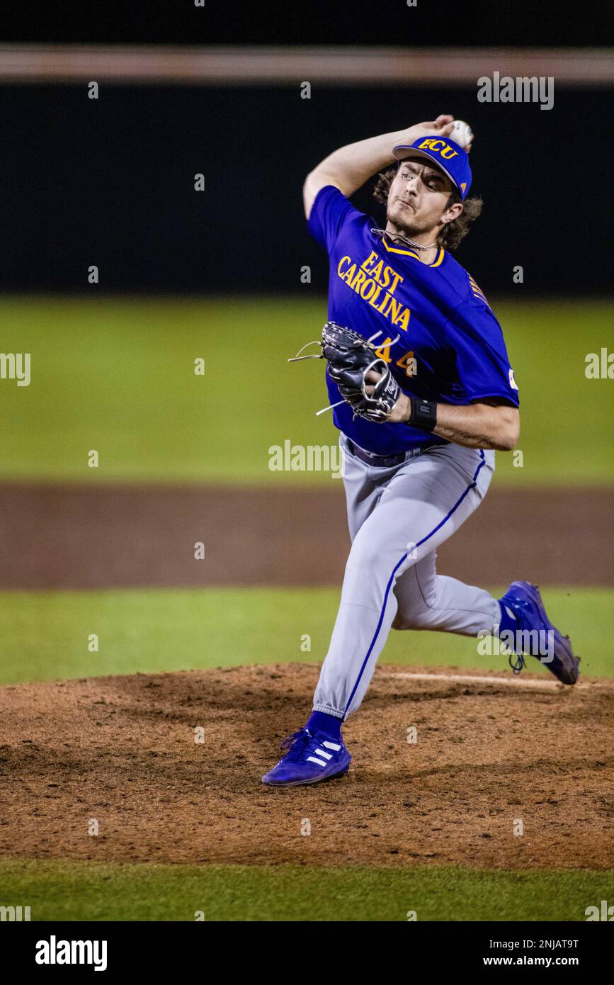 Buies Creek, North Carolina, USA. 21. Februar 2023. Der Pitcher Wyatt