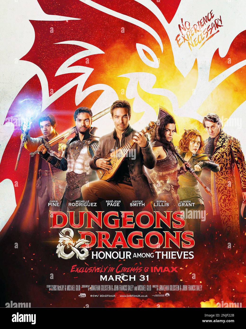 DUNGEONS & DRAGONS: EHREN UNTER DIEBEN (auch bekannt als DUNGEONS AND DRAGONS: EHREN UNTER DIEBEN), kanadisches Poster, von links: Justice Smith, Rege-Jean Page, Chris Pine, Michelle Rodriguez, Sophia Lillis, Hugh Grant, 2023. © Paramount Pictures/Mit Freundlicher Genehmigung Von Everett Collection Stockfoto