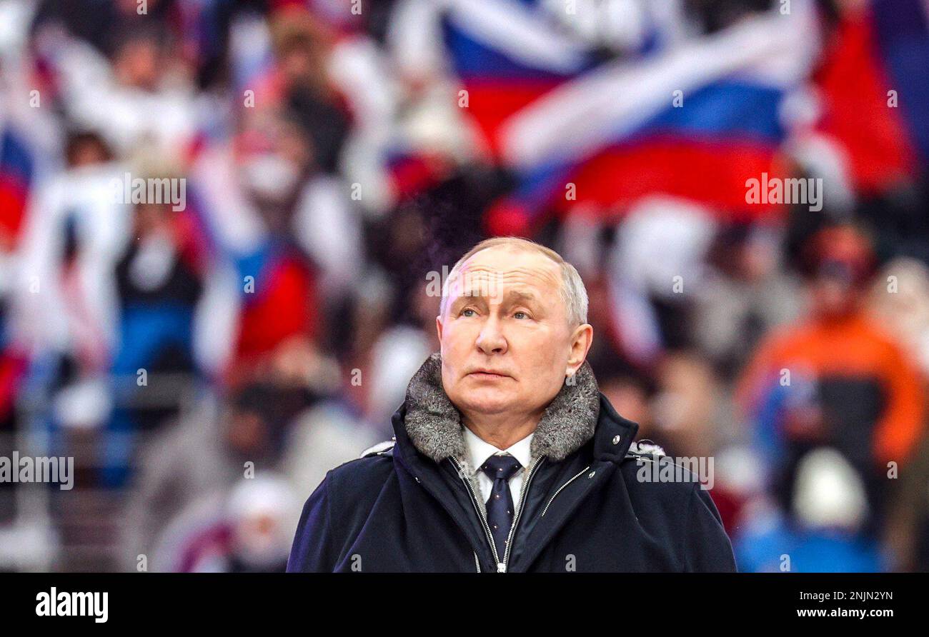 Konzert Ruhm für die Verteidiger des Vaterlandes vor dem 23. Februar sprach der Präsident bei einem Rallye-Konzert, das dem Tag des Vaterlandes gewidmet ist, im Luzhniki-Stadion. Foto: Das Russische Präsidialamt Stockfoto