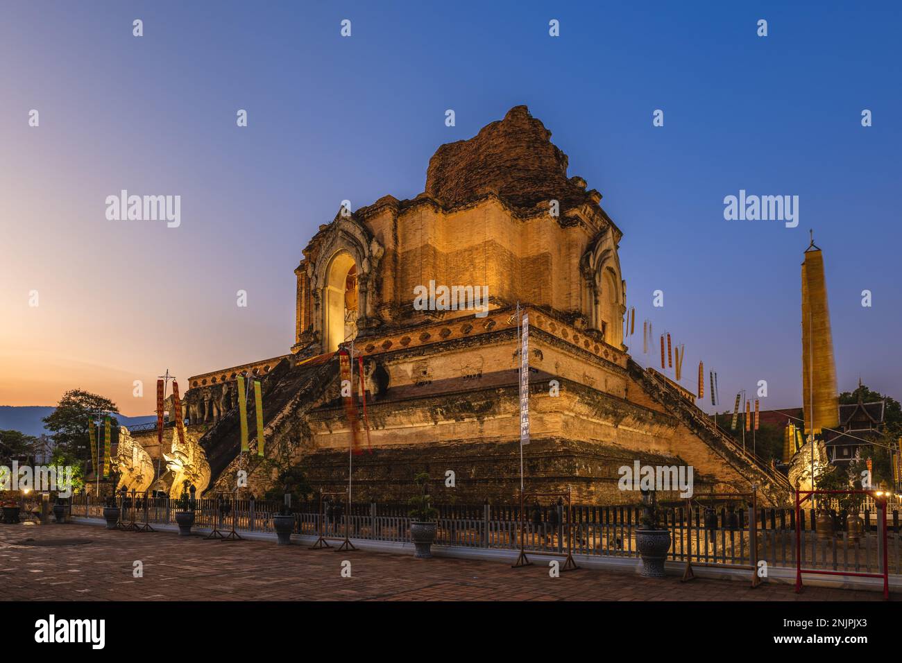 Chedi Luang Stupa im historischen Zentrum von Chiang Mai, Thailand Stockfoto