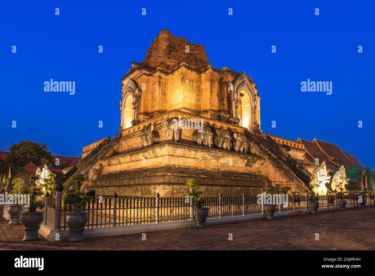 Chedi Luang Stupa im historischen Zentrum von Chiang Mai, Thailand Stockfoto