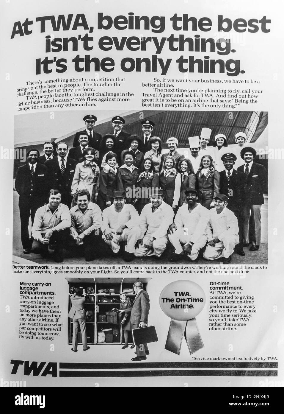 TWA, Werbung von Trans world Airlines in einem Magazin in NatGeo, Juni 1976 Stockfoto