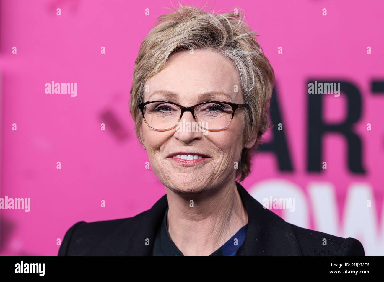 Westwood, Usa. 22. Februar 2023. WESTWOOD, LOS ANGELES, KALIFORNIEN, USA - FEBRUAR 22 2023: Die amerikanische Schauspielerin Jane Lynch trifft am 22. Februar 3 auf der Premiere von STARZ's „Party Down“ im Regency Bruin Theatre in Westwood, Los Angeles, Kalifornien, USA ein. (Foto: Xavier Collin/Image Press Agency) Kredit: Image Press Agency/Alamy Live News Stockfoto