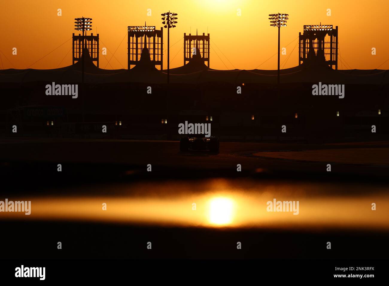 Logan SarSergeant (USA) Williams Racing FW45. Formula One Testing, Day One, Donnerstag, 23. Februar 2023. Sakhir, Bahrain. Stockfoto