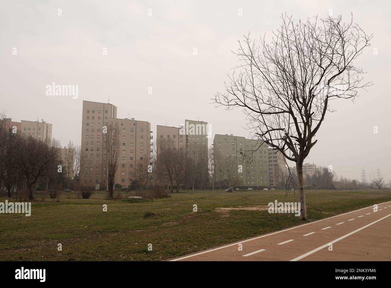 Blick auf einen Park am Stadtrand von Mailand Stockfoto