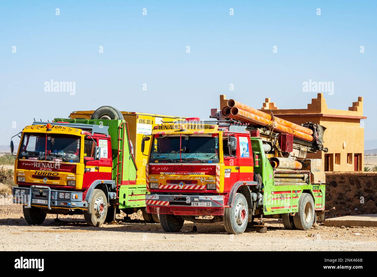 Afrika, Marokko, Südmarokko, Tizgui Yarghen, Lastwagen Stockfoto
