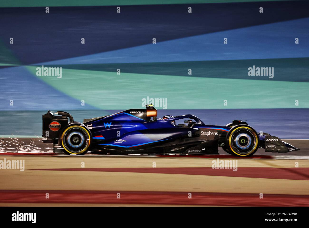 Logan SarSergeant (USA) Williams Racing FW45. Formula One Testing, Day One, Donnerstag, 23. Februar 2023. Sakhir, Bahrain. Stockfoto