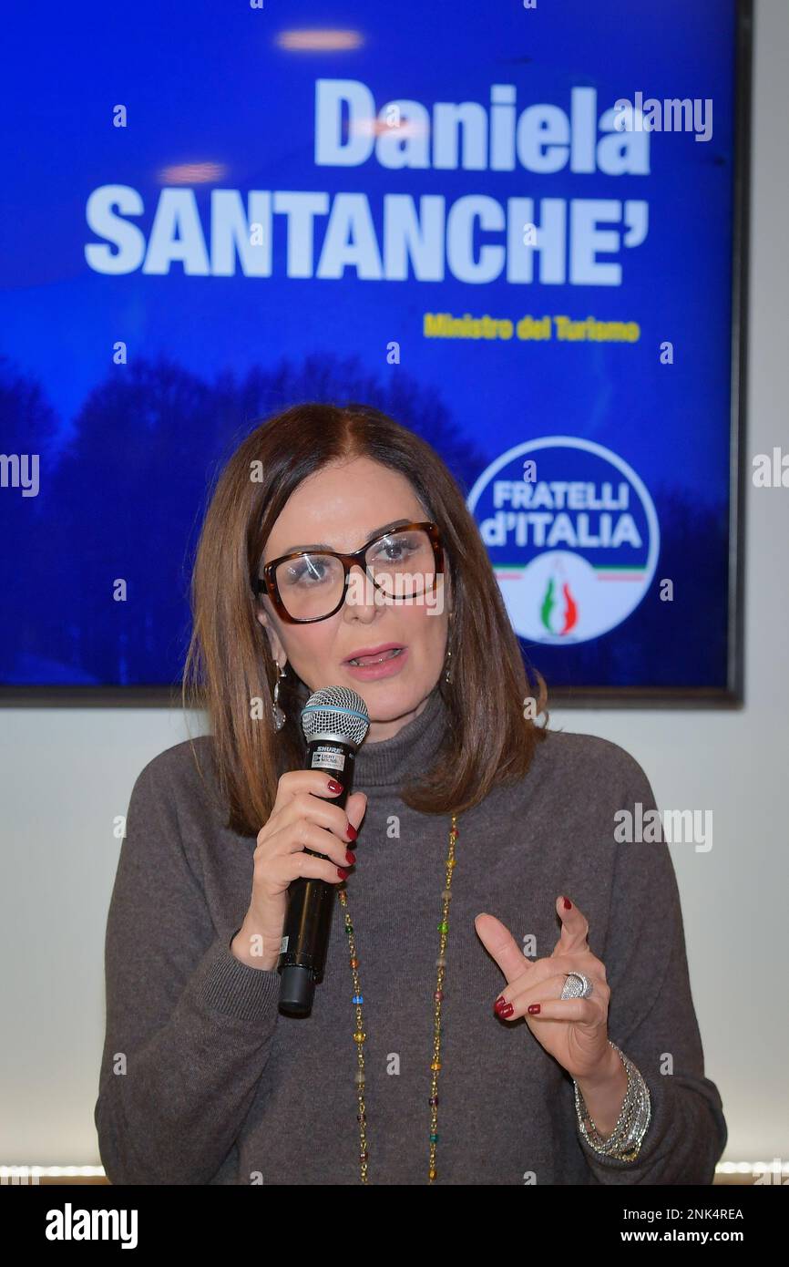 Die Tourismusministerin Daniela Garnero Santanchè in Rieti während eines Treffens in Monte Terminillo Stockfoto