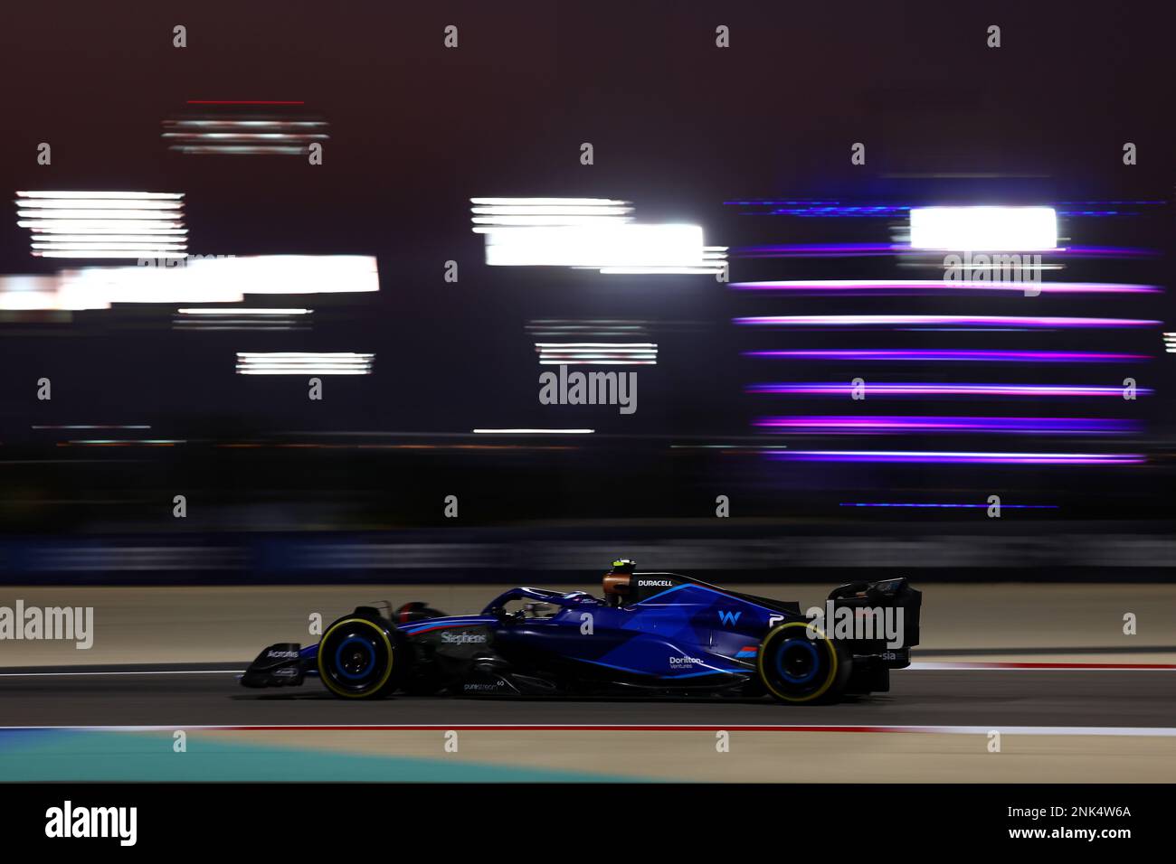 Logan SarSergeant (USA) Williams Racing FW45. Formula One Testing, Day One, Donnerstag, 23. Februar 2023. Sakhir, Bahrain. Stockfoto