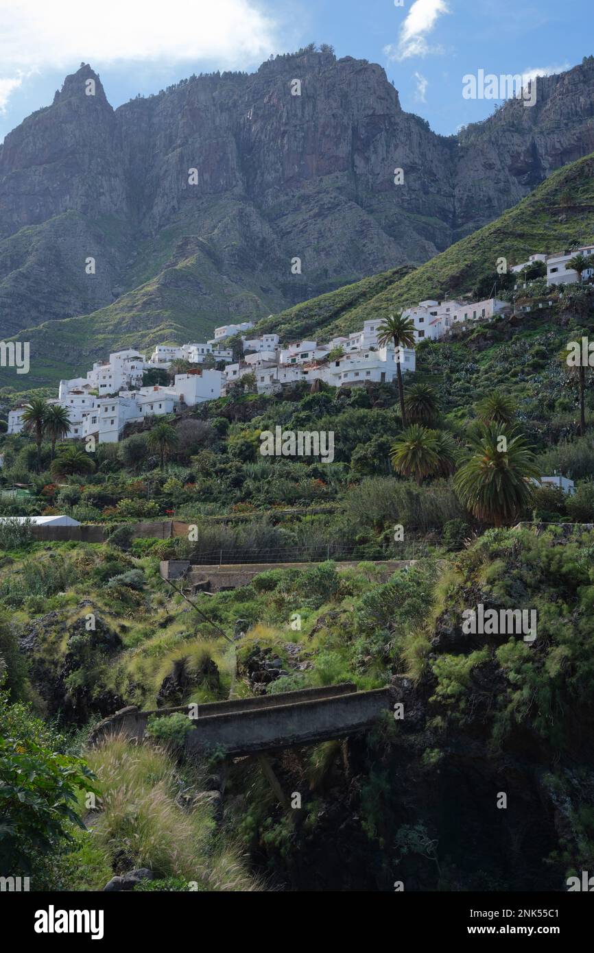 Ein kleines Dorf auf einem Hügel auf Gran Canaria Stockfoto