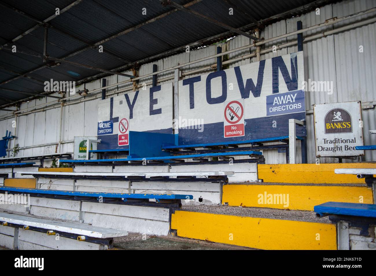 Lauge, England, 05. Dezember 2021. Vitality Women's FA Cup zweite Runde des richtigen Spiels zwischen Lye Town Ladies und Northampton Town Women bei Stourbri Stockfoto