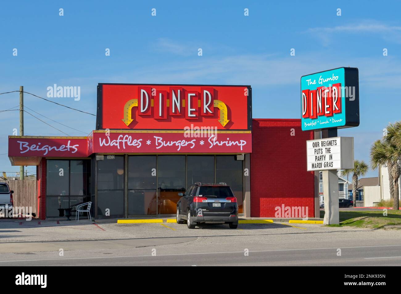 Galveston, Texas - Februar 2023: Traditionelles amerikanisches Diner an der Uferpromenade Stockfoto