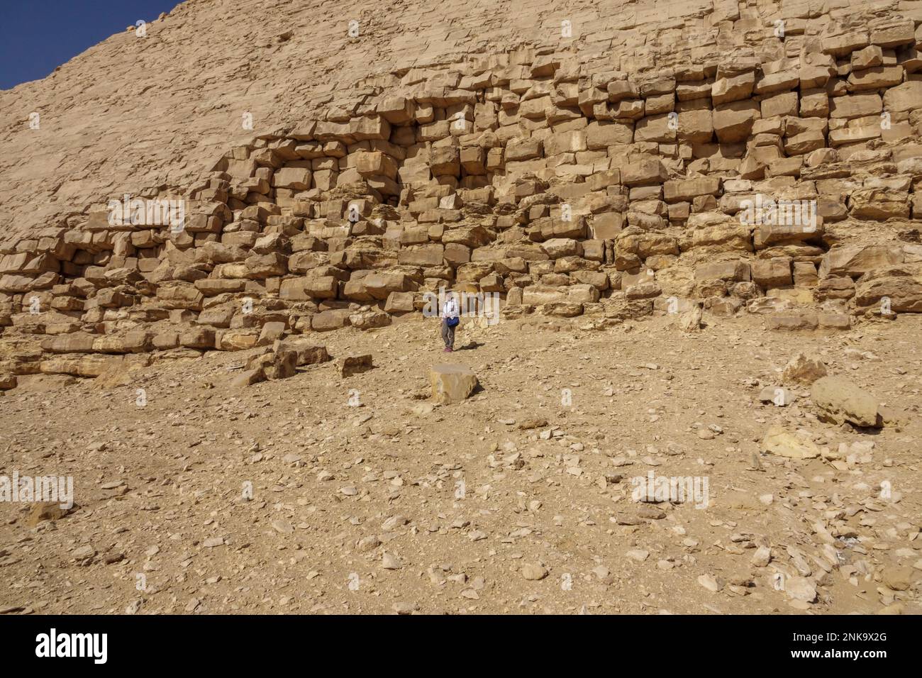 Nahaufnahme der Struktur der Bent Pyramide in Dahschur, Niederägypten Stockfoto